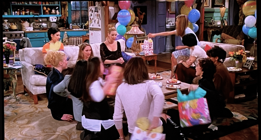 baby Shower de Phoebe dans Friends, les cadeaux qui tournent au désastre